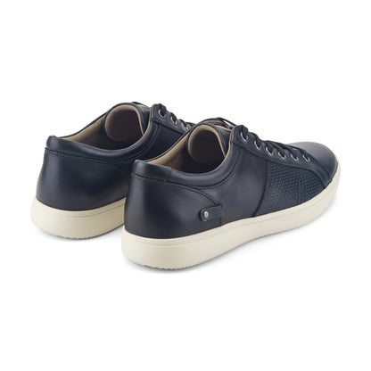 Men Colle Lace-to-Toe Sneaker