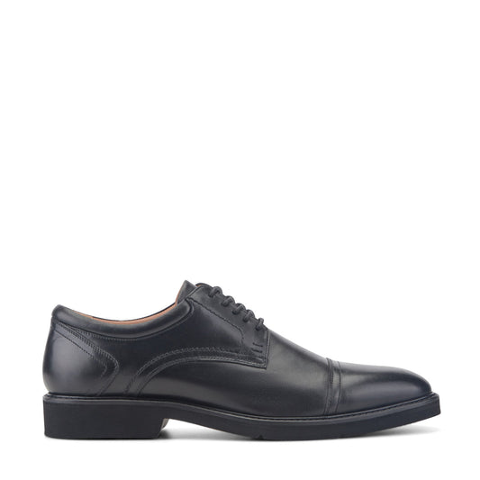 Men Findlay Dress Lace-up Almond Toe Oxfords
