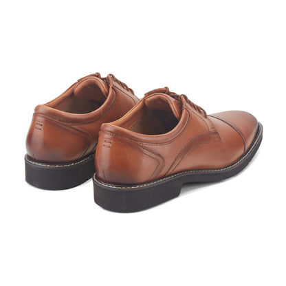 Men Findlay Dress Lace-up Almond Toe Oxfords