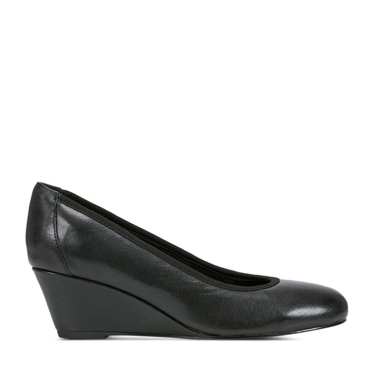 Women Rita Slip-on Almond Toe Dress Wedges