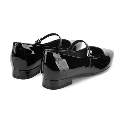 Women Taren Total Motion Pointy Toe Dress Flats